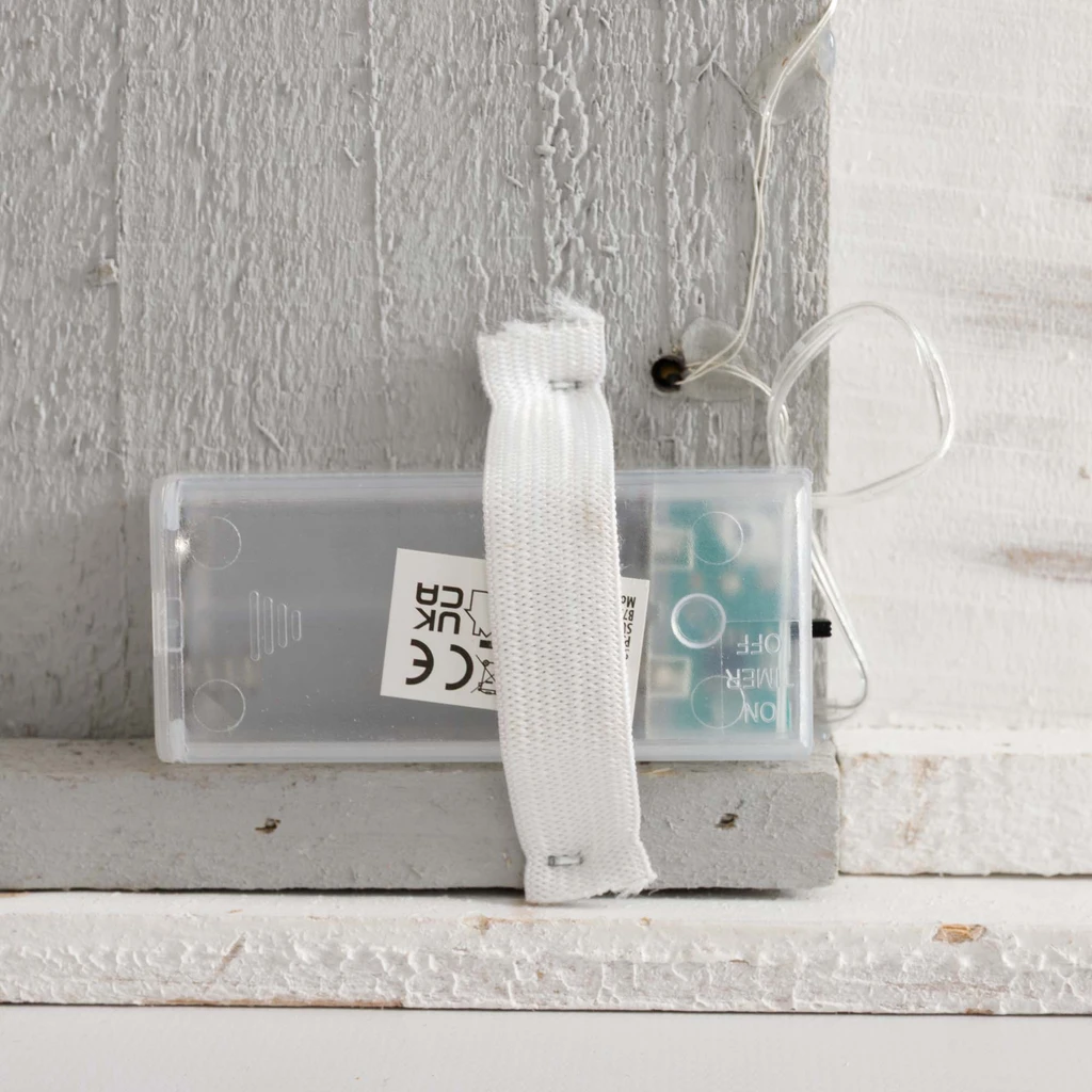 Dekorace LED dřevěné domky 28 cm MIX