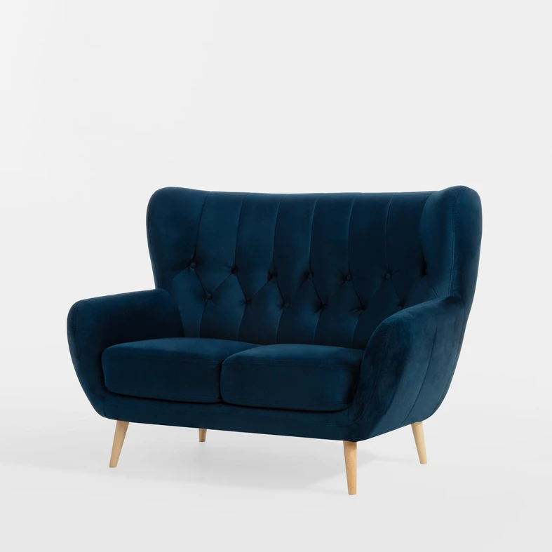 Sofa dwuosobowa w ciemnoniebieskiej tkaninie