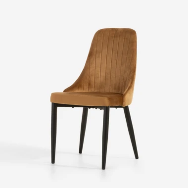 Čalouněná židle HOMESTED, světle hnědá.