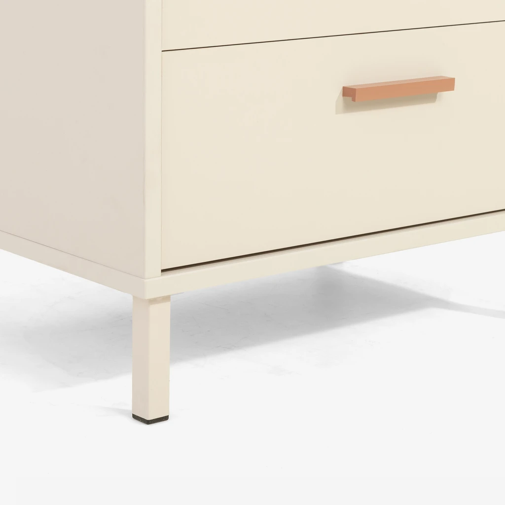 MILLES to mebel, który pozwala mieć wszystko pod ręką, zachowując estetyczny wygląd przestrzeni.