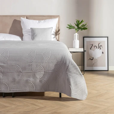 Světle šedý přehoz na postel TOSCA 220x200 cm