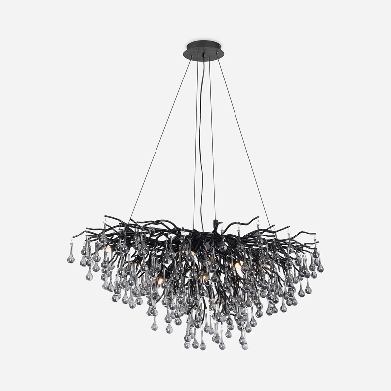 Lampa posiada oprawę przeznaczoną aż dla 10 żarówek typu G9 o mocy maksymalnej 40W.