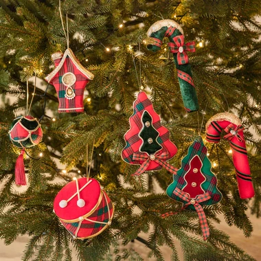 Vánoční závěsná dekorace VÁNOČNÍ STROMEČEK červený 19 cm