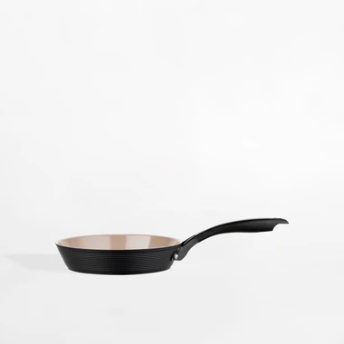 Hliníková pánev CARINA BLACK 20 cm