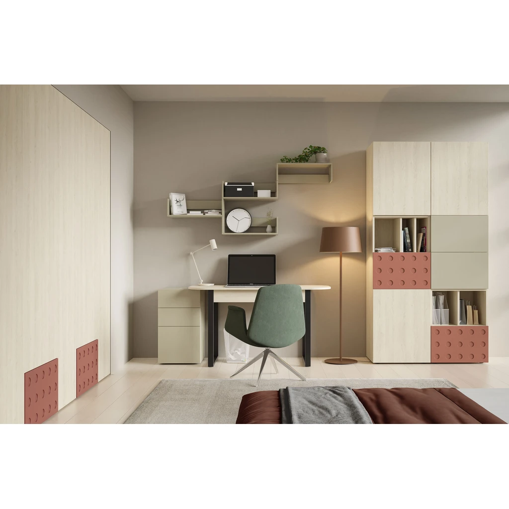 Třídveřová šatní skříň se zásuvkou SALSA