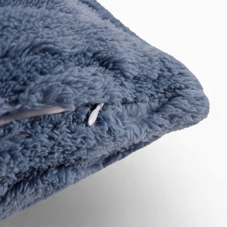 Niebieska poszewka dekoracyjna