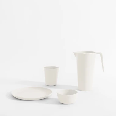 Krémový plastový džbán MELAMINA 1,5 l