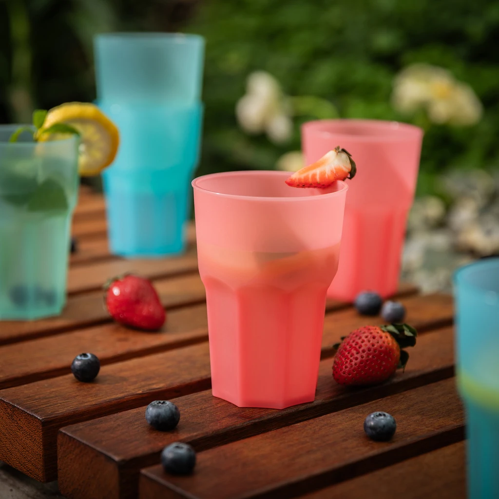 Plastový kelímek 480 ml MIX