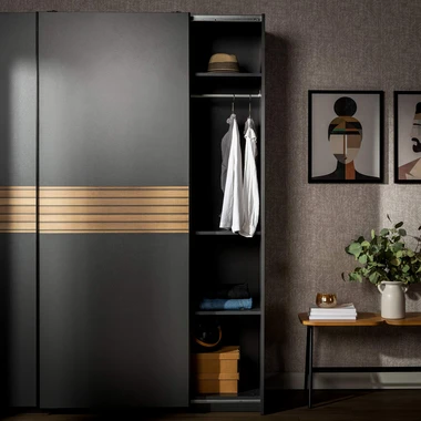 Antracitová skříň s posuvnými dveřmi METROPOLITAN 150 cm