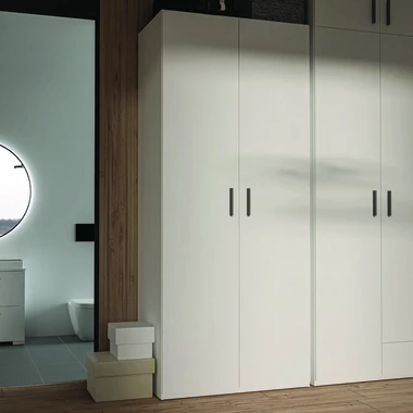 Dvoudveřová šatní skříň TRAWEN