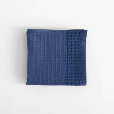 Tmavě modrá kuchyňská utěrka WAFEL 40x60 cm