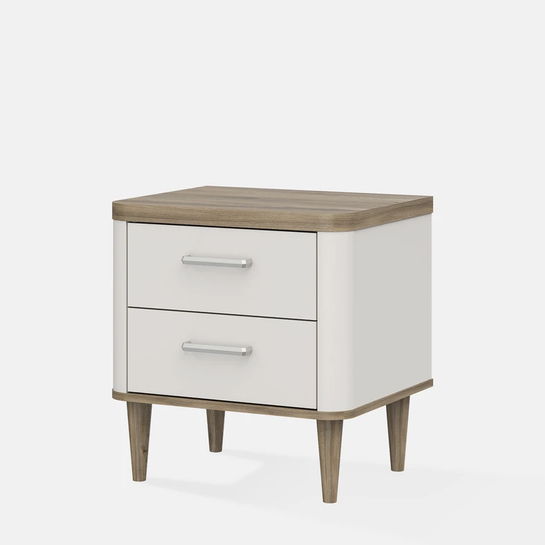 Beżowa szafka nocna z 2 szufladami. Blat i nóżki wykończone są w ciepłym kolorze drewna - widok z ukosa