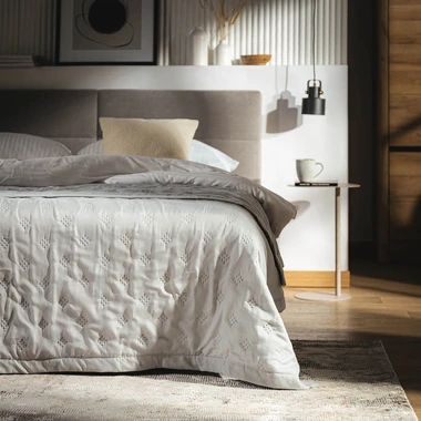 Světle šedý přehoz CLOUD 220x200 cm