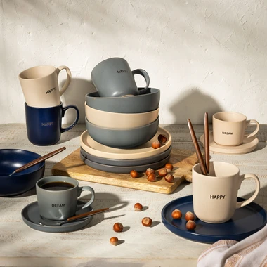 Krémový šálek s podšálkem MATTE 220 ml