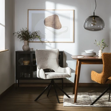 Světle šedá otočná židle FUIMCHI