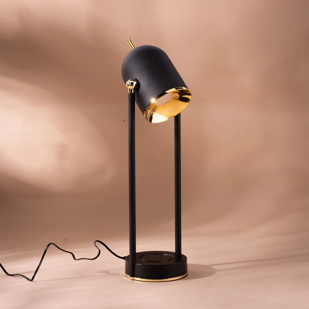 Stolní lampa LED F4