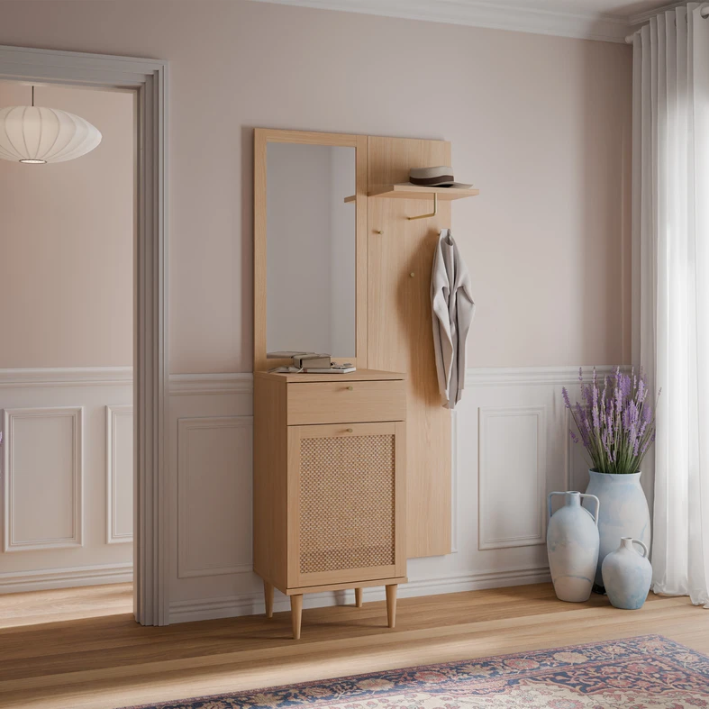 Garderoba na przedpokój w kolorze jasnego drewna i technorattanem na frontach - aranżacja