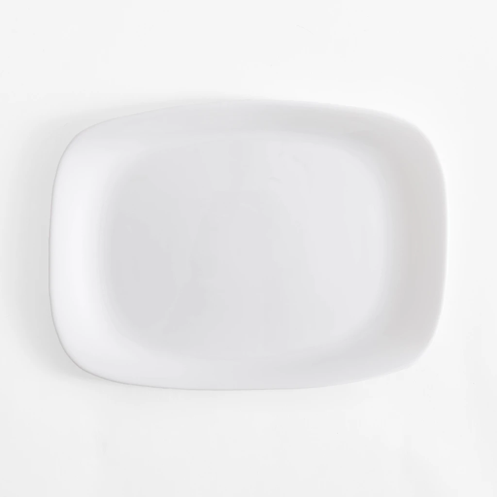 Prostokątny porcelanowy talerz