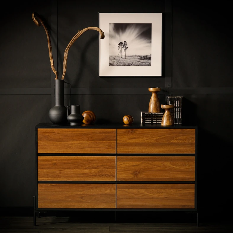 Komoda na kovových nohách TUMILLO