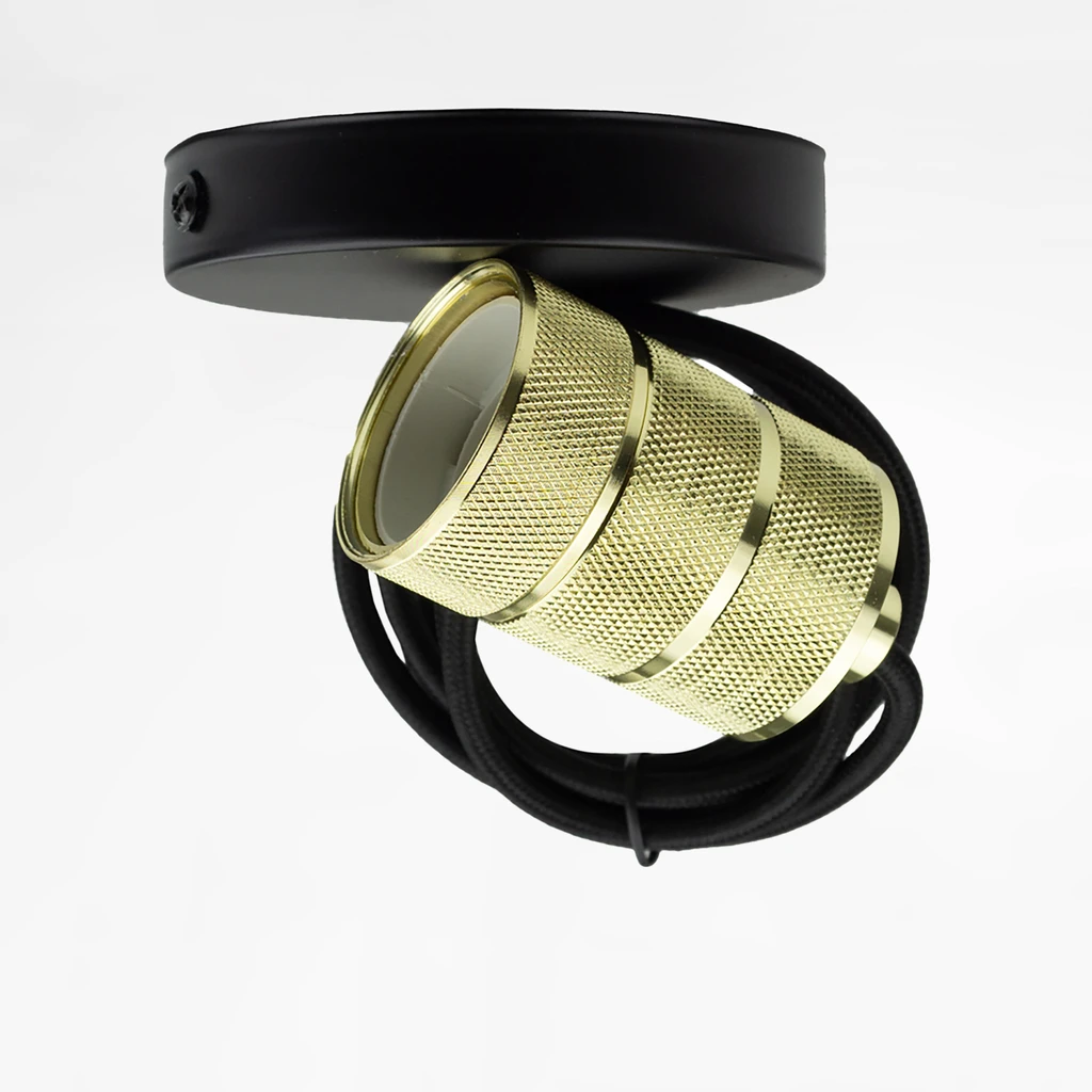 Lampa posiada oprawę przeznaczoną dla 1 żarówki typu E27 o mocy maksymalnej 60W.