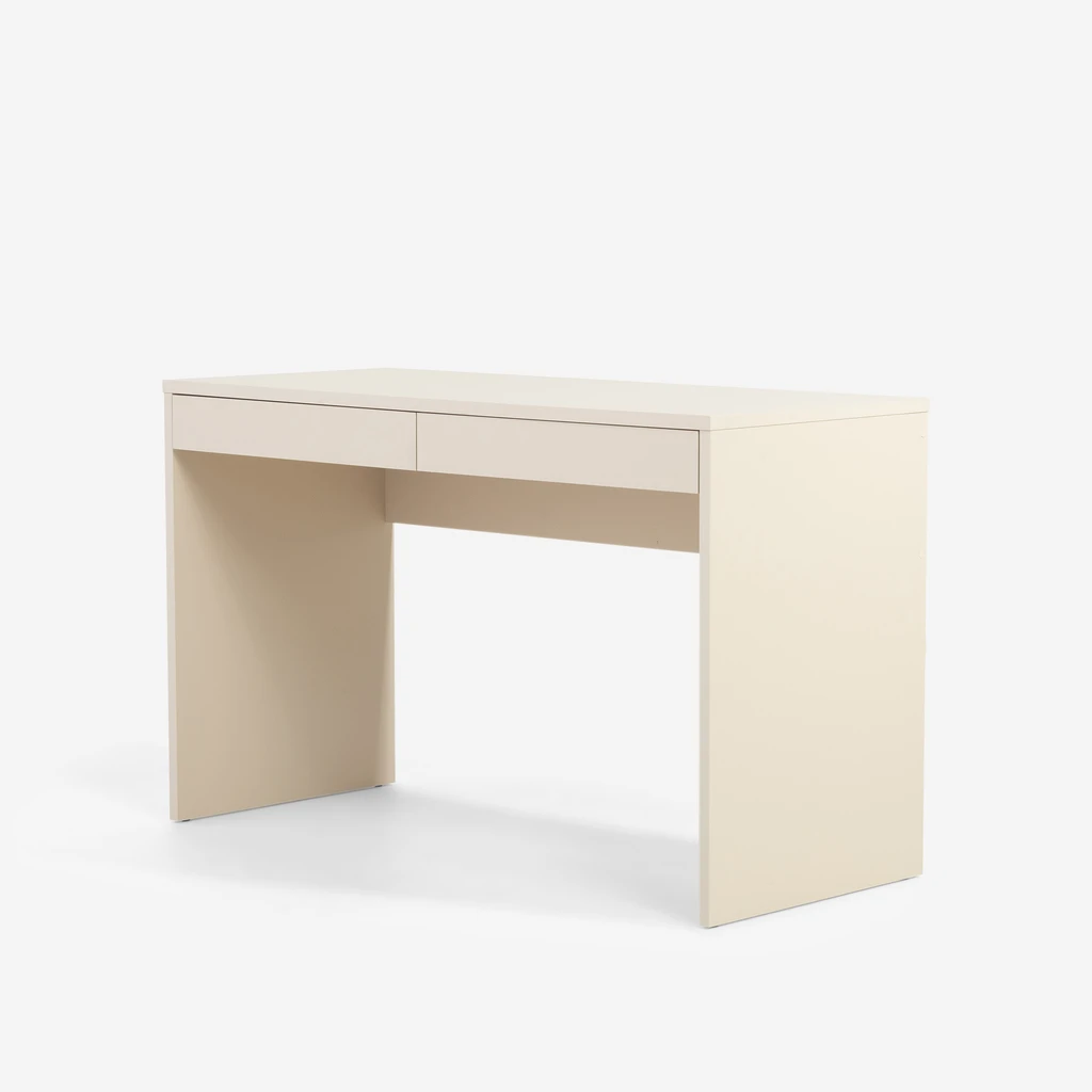 Piaskowe biurko MILLES wprowadza spokój do domowego biura i ułatwia organizację niezbędnych rzeczy.
