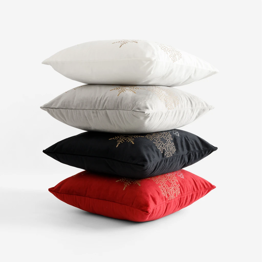 Povlak na polštář Vánoční bílý SNOV 45x45 cm