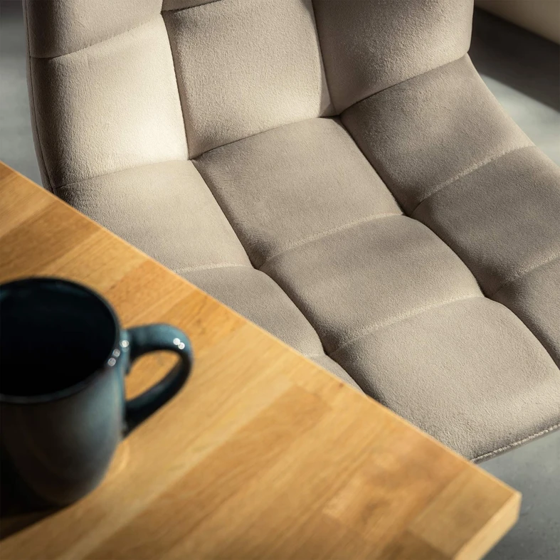 Tmavě béžová velurová židle JYRANDO