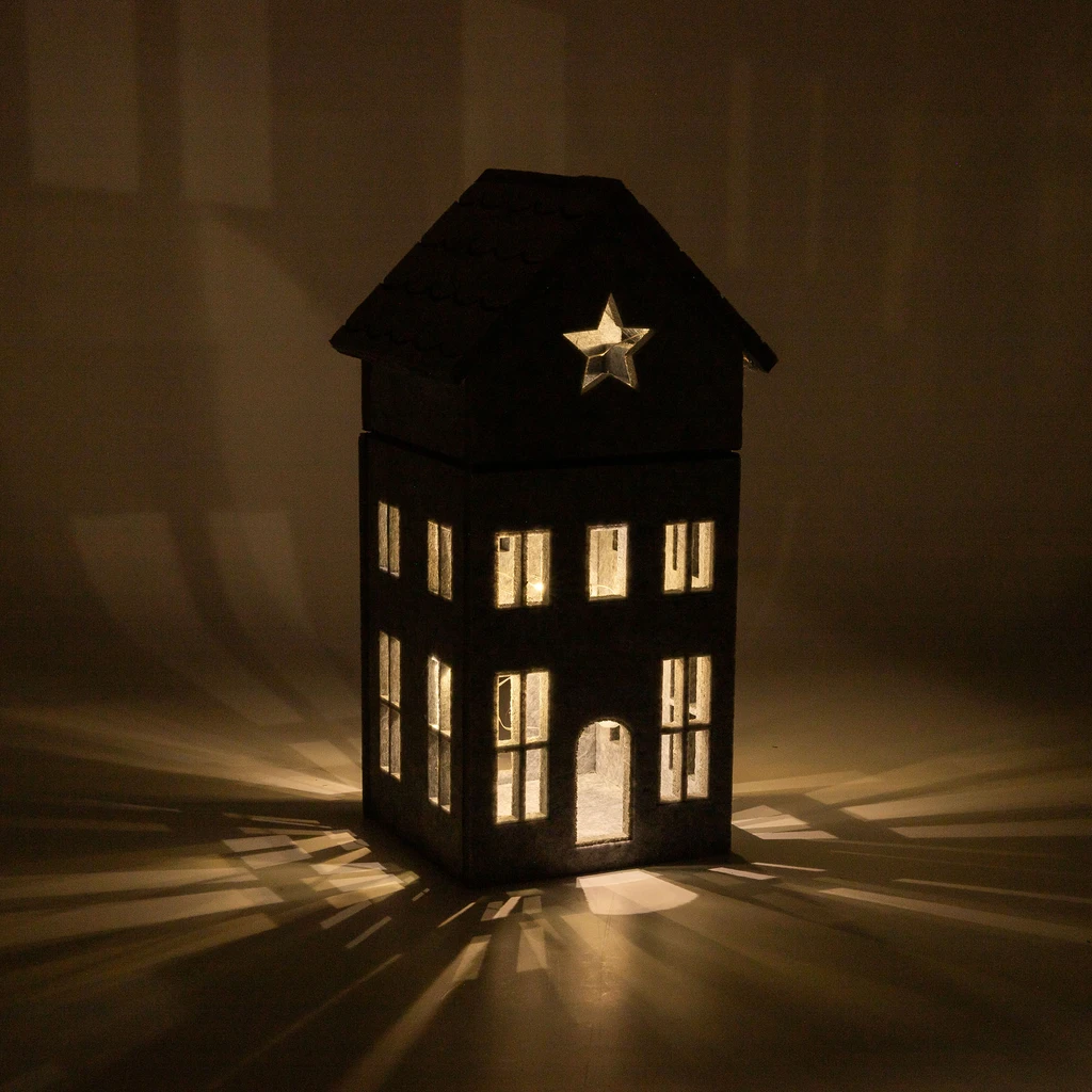 Dekorace filcový domek LED, šedý, 28 cm, MIX