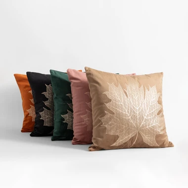 Dekorační povlak na polštář se zlatým listem hnědý MAPLE 45x45 cm
