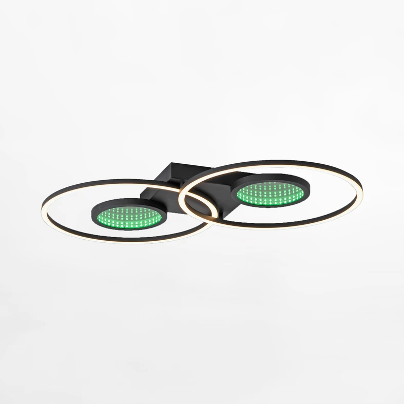 Zintegrowane z obudową oświetlenie LED ma moc 32,5W. Strumień świetlny lampy wynosi 3600 lumenów.