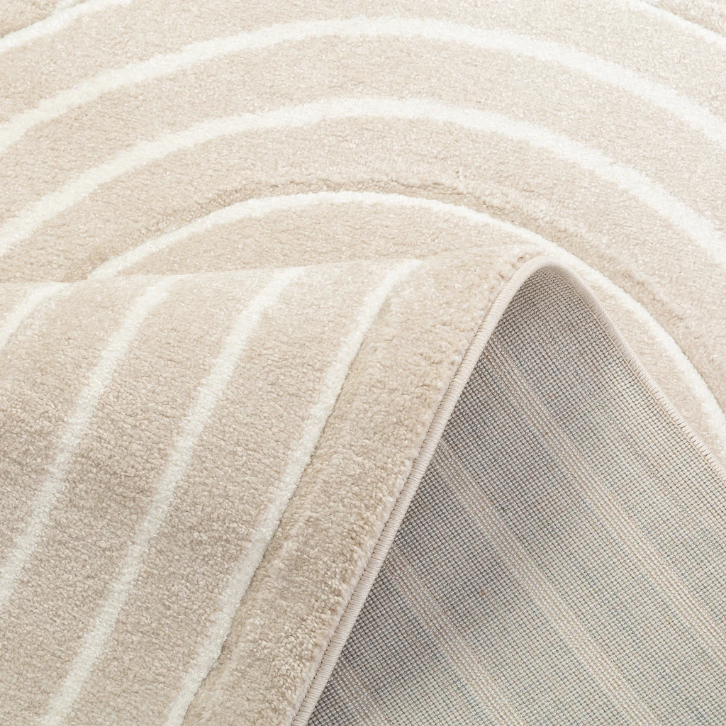 Koberec s geometrickým vzorem SILVA béžový 160x230 cm