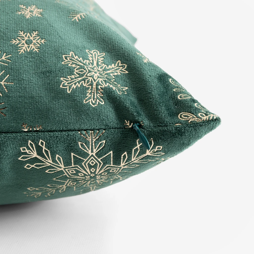 Dekorační polštář se sněhovými vločkami CELEBRI zelený 45x45 cm