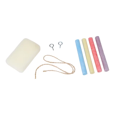 Křídová tabule v rámu s příslušenstvím