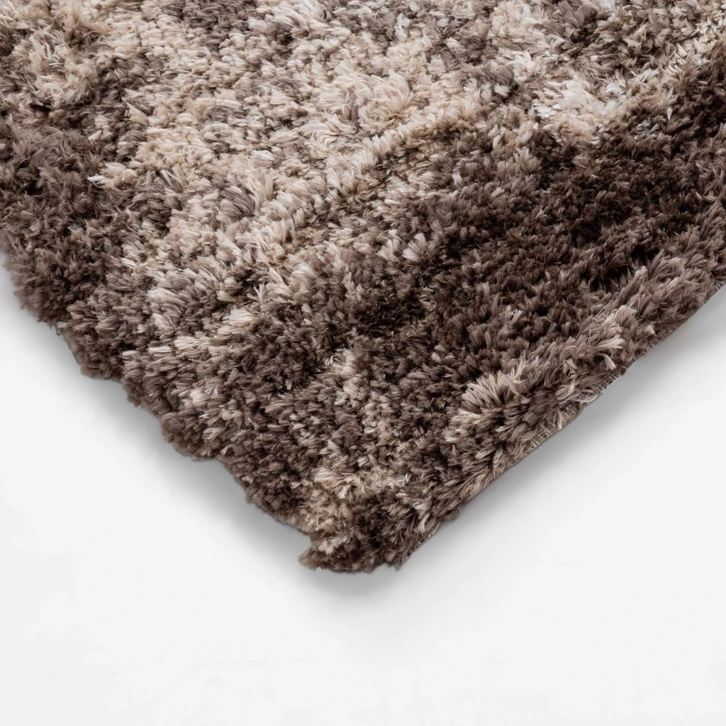 Prostokątny dywan beżowy vintage