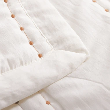 Krémový přehoz na postel VANILLA DOTS 200x220 cm