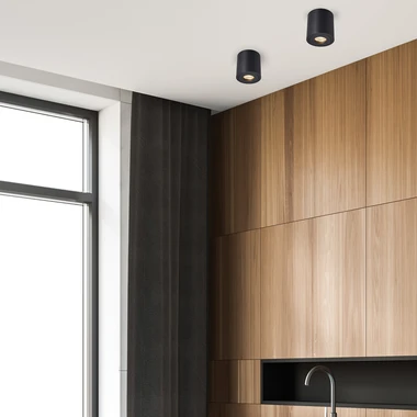 Černé bodové světlo krytí IP44 RONDIP SL