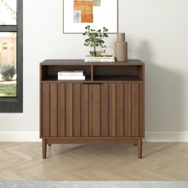 Drážkovaná komoda TURRO