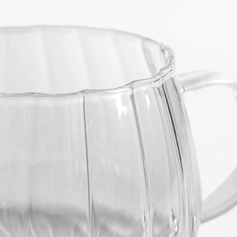 Drážkovaná sklenice s uchem 350 ml