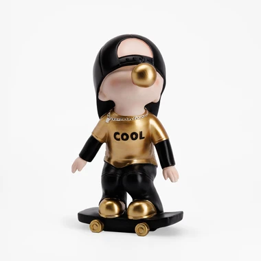 Černo-zlatá figurka CHLAPEC