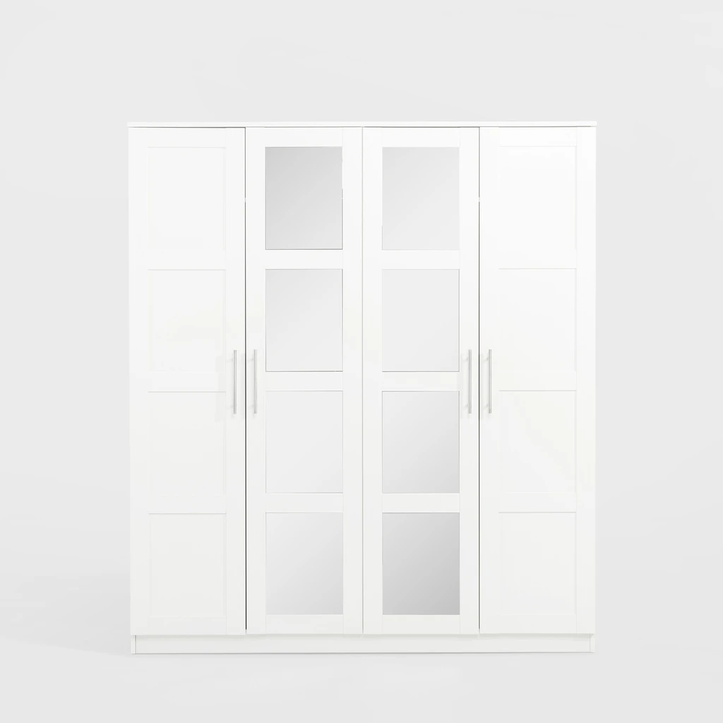 Biała szafa 4-drzwiowa z frontami przypominającymi ramki.N środkowych frontach są lustra