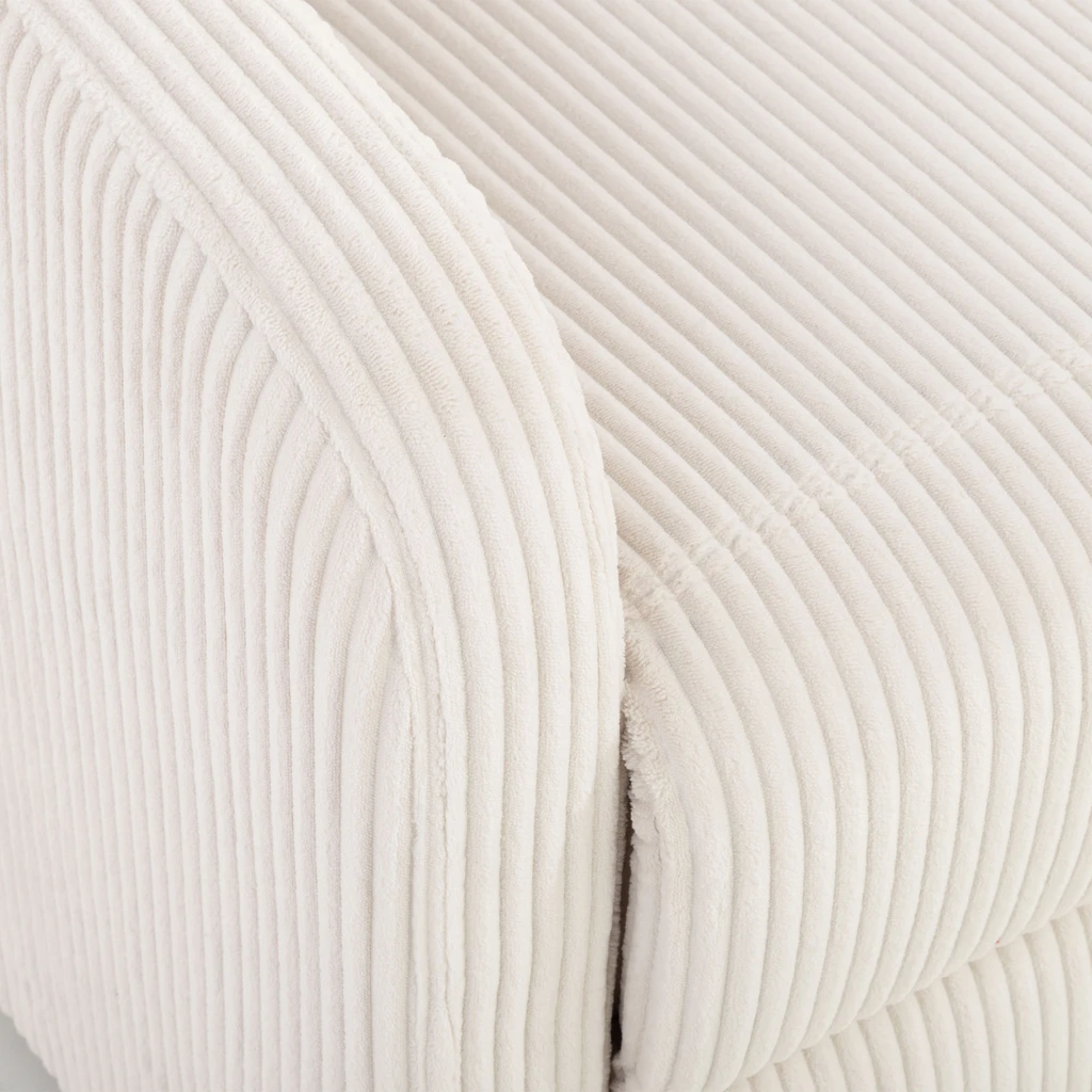 Zdjęcie fotela. Zbliżenie na detale. Widać fakturę materiału.