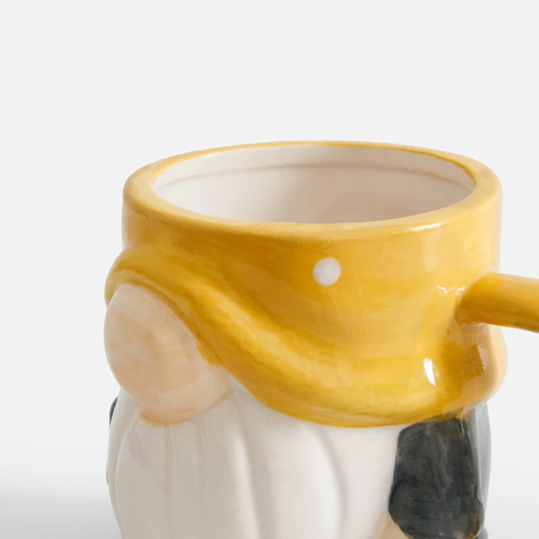 Vánoční hrnek ve tvaru skřítka 350 ml