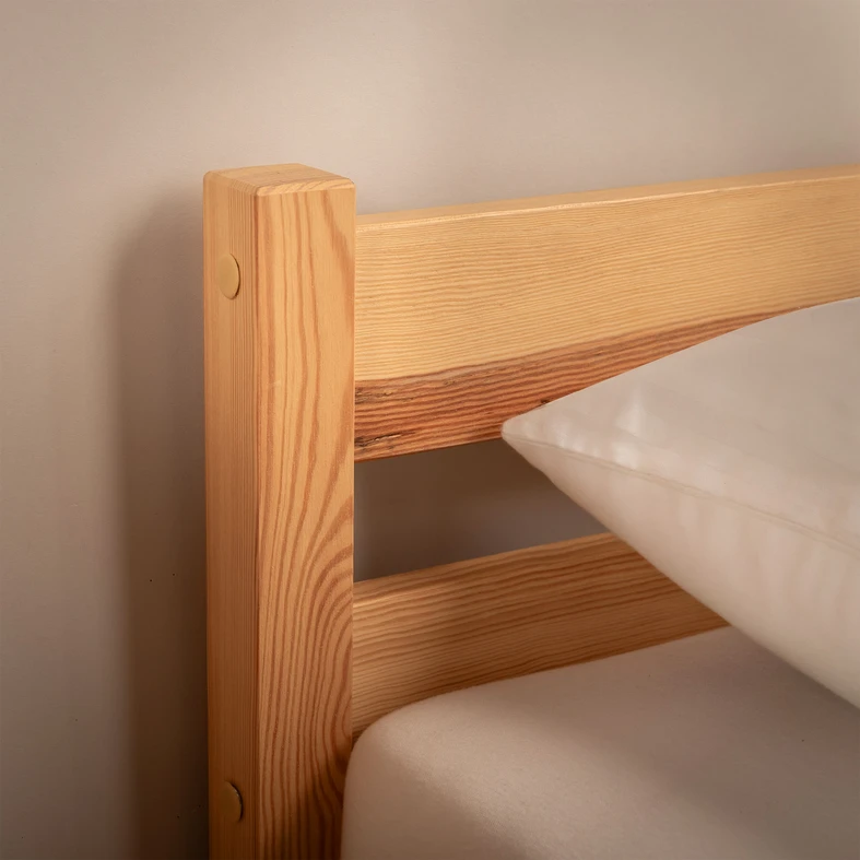 Dřevěná postel s roštem KAROL 90x200 cm