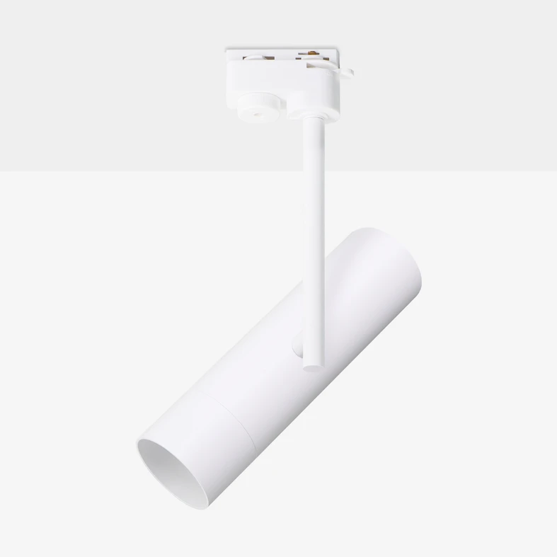 Biały, matowy kolor obudowy sprawia, że spot podkreśli nowoczesną lub skandynawską stylizację wnętrza.