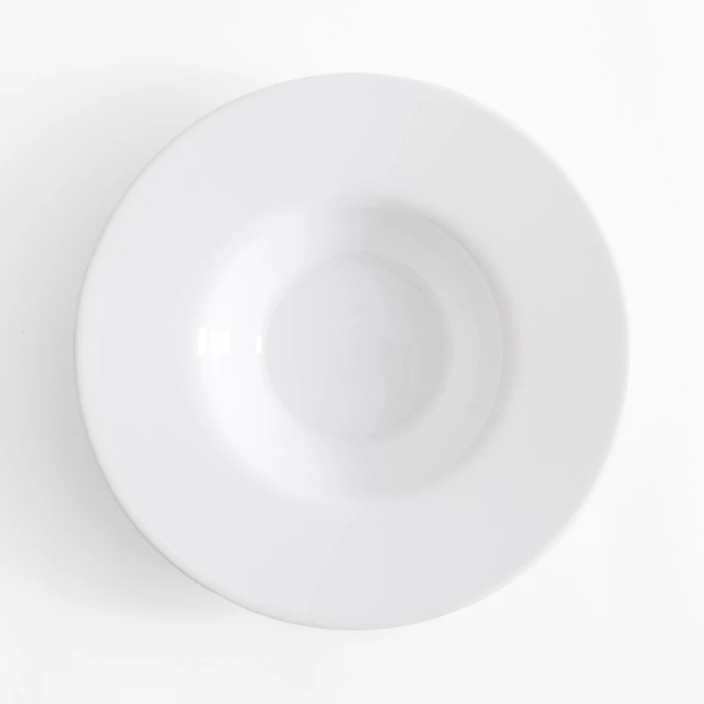 Biały głęboki talerz 