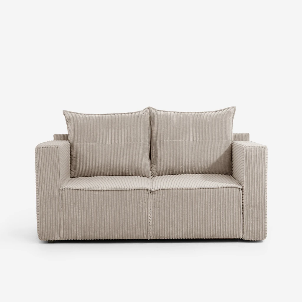 Wracasz do domu, siadasz na sofie LUSO i czujesz, jak miękkie poduchy otulają Cię po całym dniu.