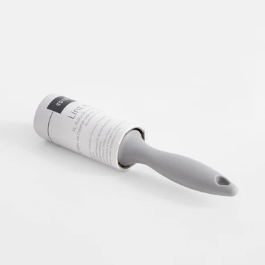 Šedý váleček na chlupy