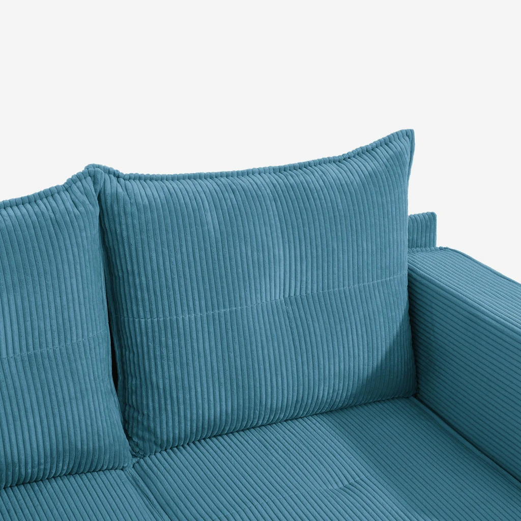 LUSO przyciąga wzrok kolorem i kusi miękkością tkaniny po długim dniu.