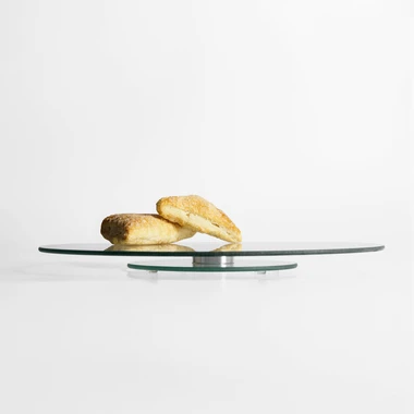 Otočná skleněná patera 30 cm