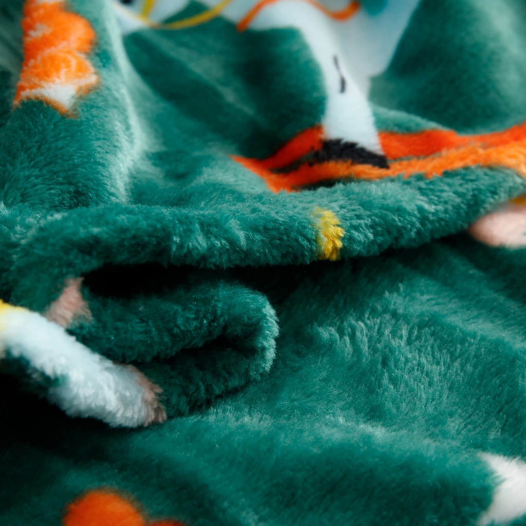 Vánoční deka s koníky zelená CODIE 130x160 cm